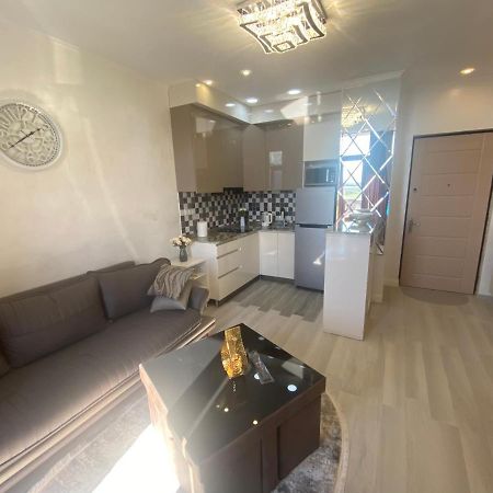 Jasmine Apartment In New Bulvar Batoemi Buitenkant foto