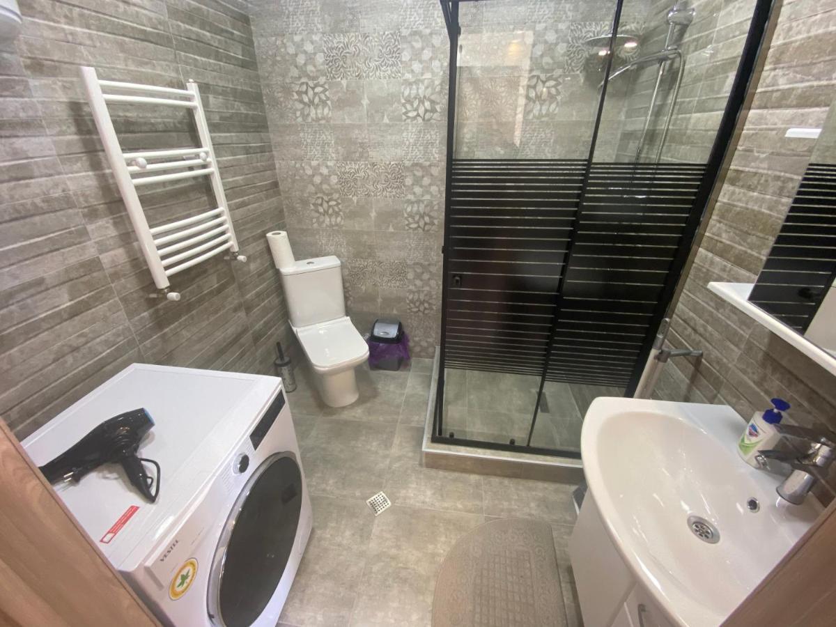 Jasmine Apartment In New Bulvar Batoemi Buitenkant foto