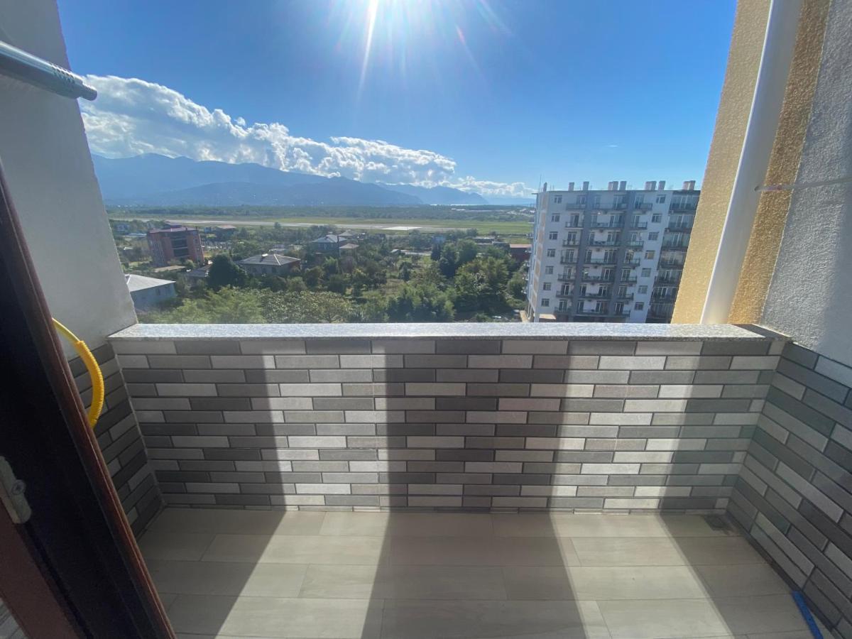 Jasmine Apartment In New Bulvar Batoemi Buitenkant foto